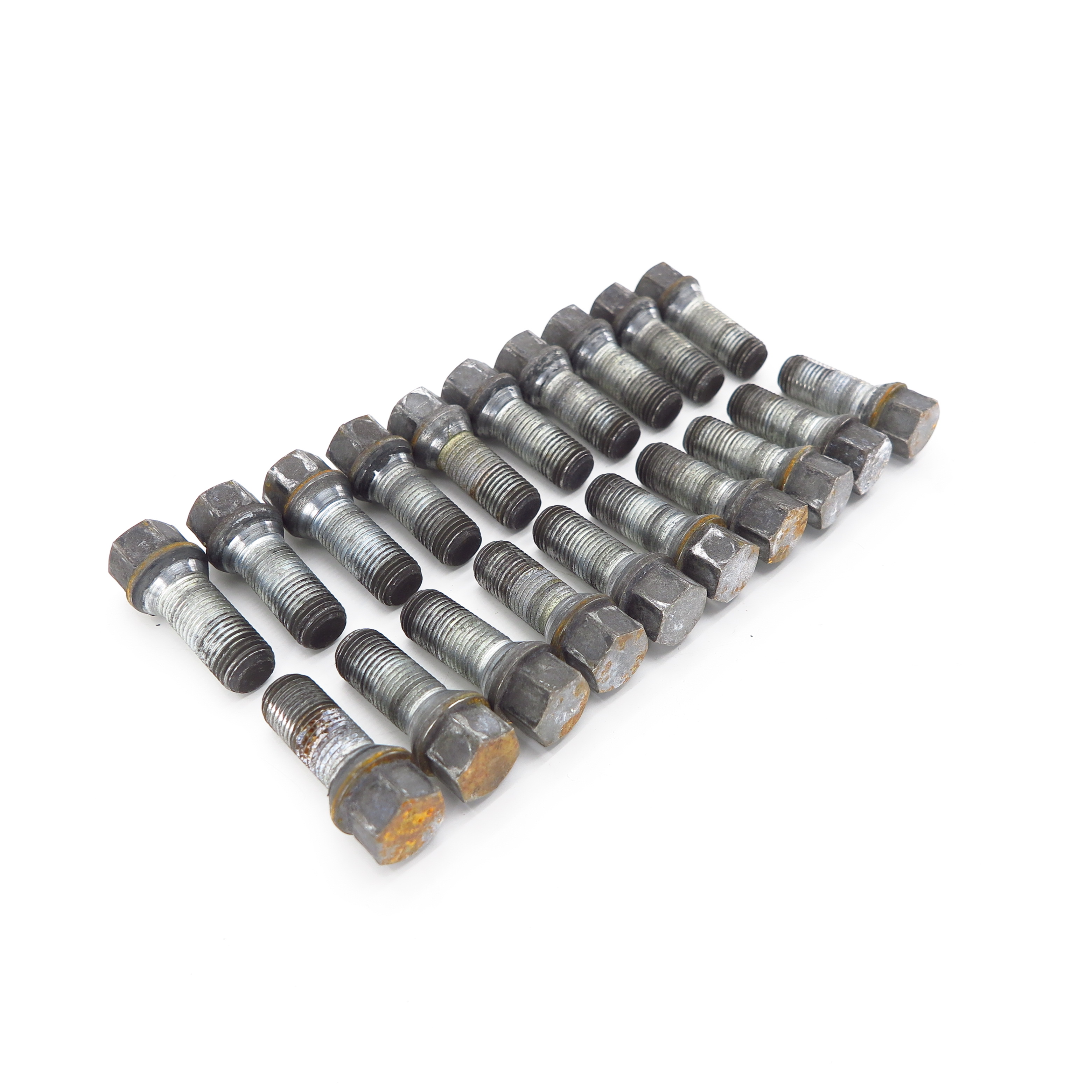 wheel bolts Mercedes Benz AMG GT C190 10.14- A0059902500