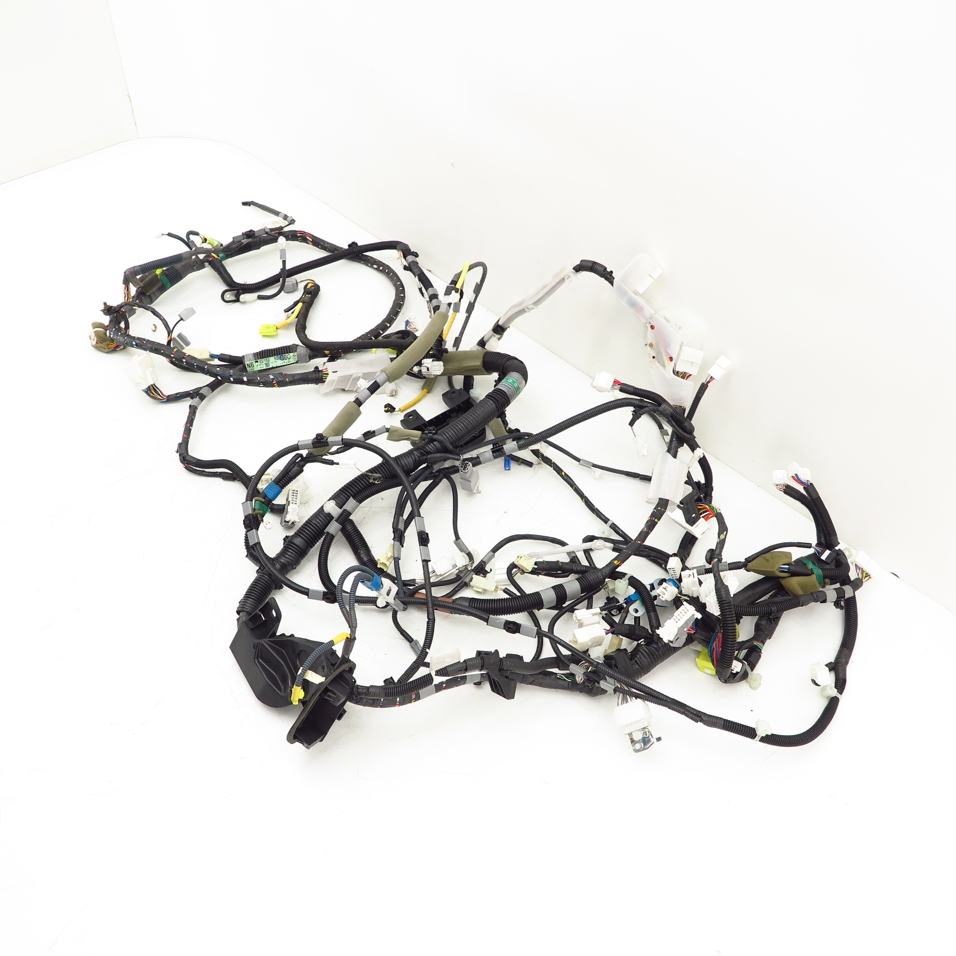 wiring Harness Interior Left LEXUS LS 460 HE F4 04.06- 82162-50G60 RHD